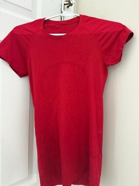 Swiftly Tech Red Short Sleeve Lululemon Tee